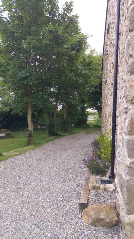 The Barn At Cae Bach Villa Gwalchmai Buitenkant foto